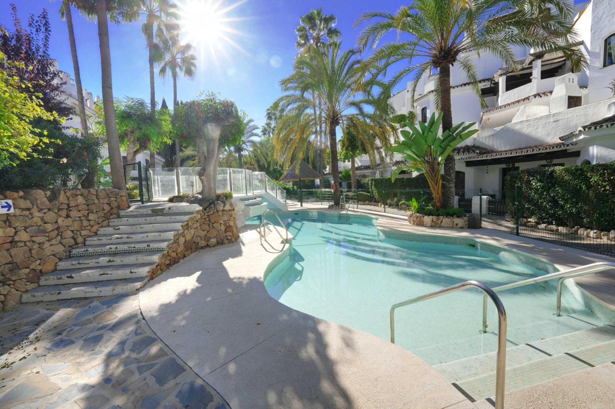 1104 First Line Beach Apartment Golden Beach Pool Marbella Eksteriør bilde