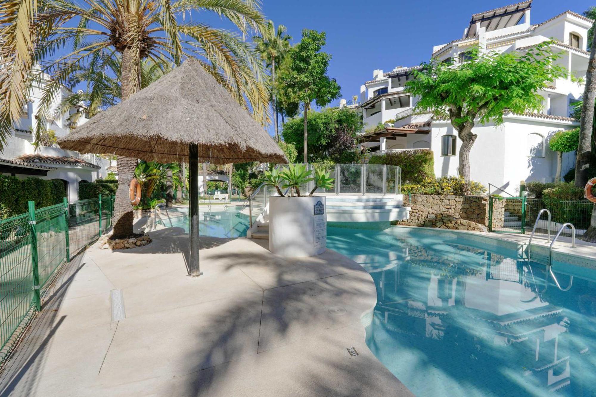 1104 First Line Beach Apartment Golden Beach Pool Marbella Eksteriør bilde