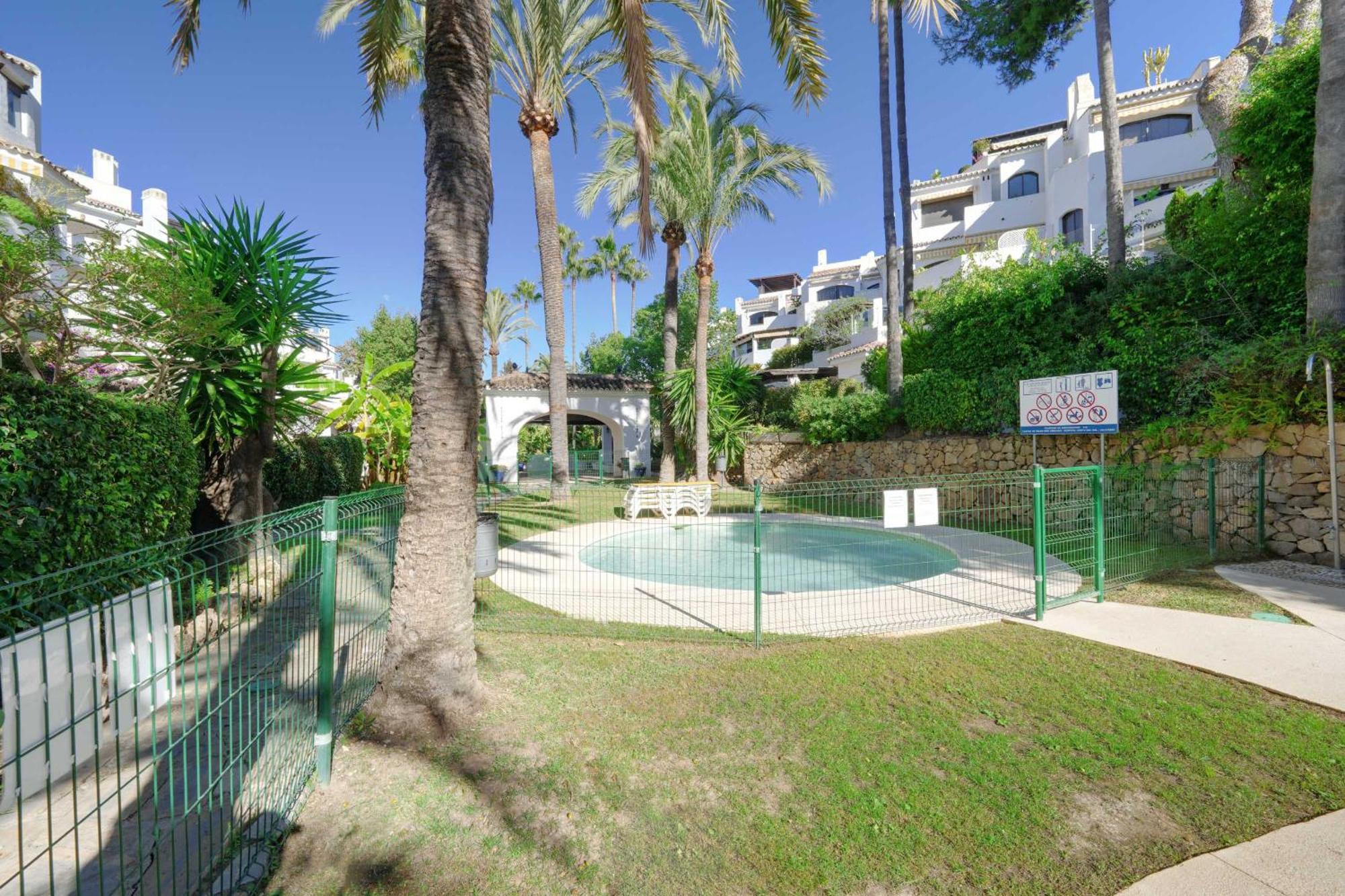1104 First Line Beach Apartment Golden Beach Pool Marbella Eksteriør bilde
