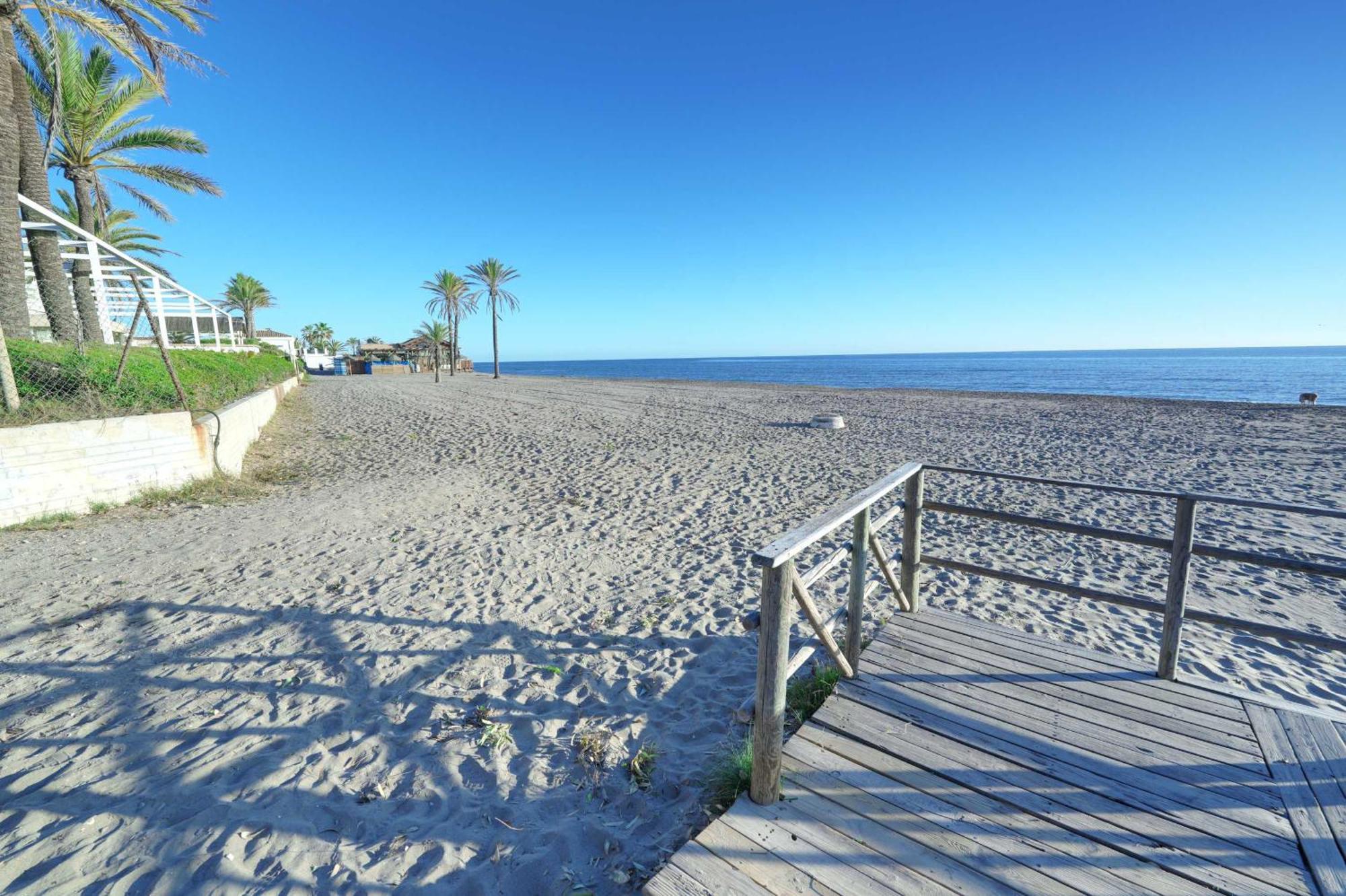 1104 First Line Beach Apartment Golden Beach Pool Marbella Eksteriør bilde