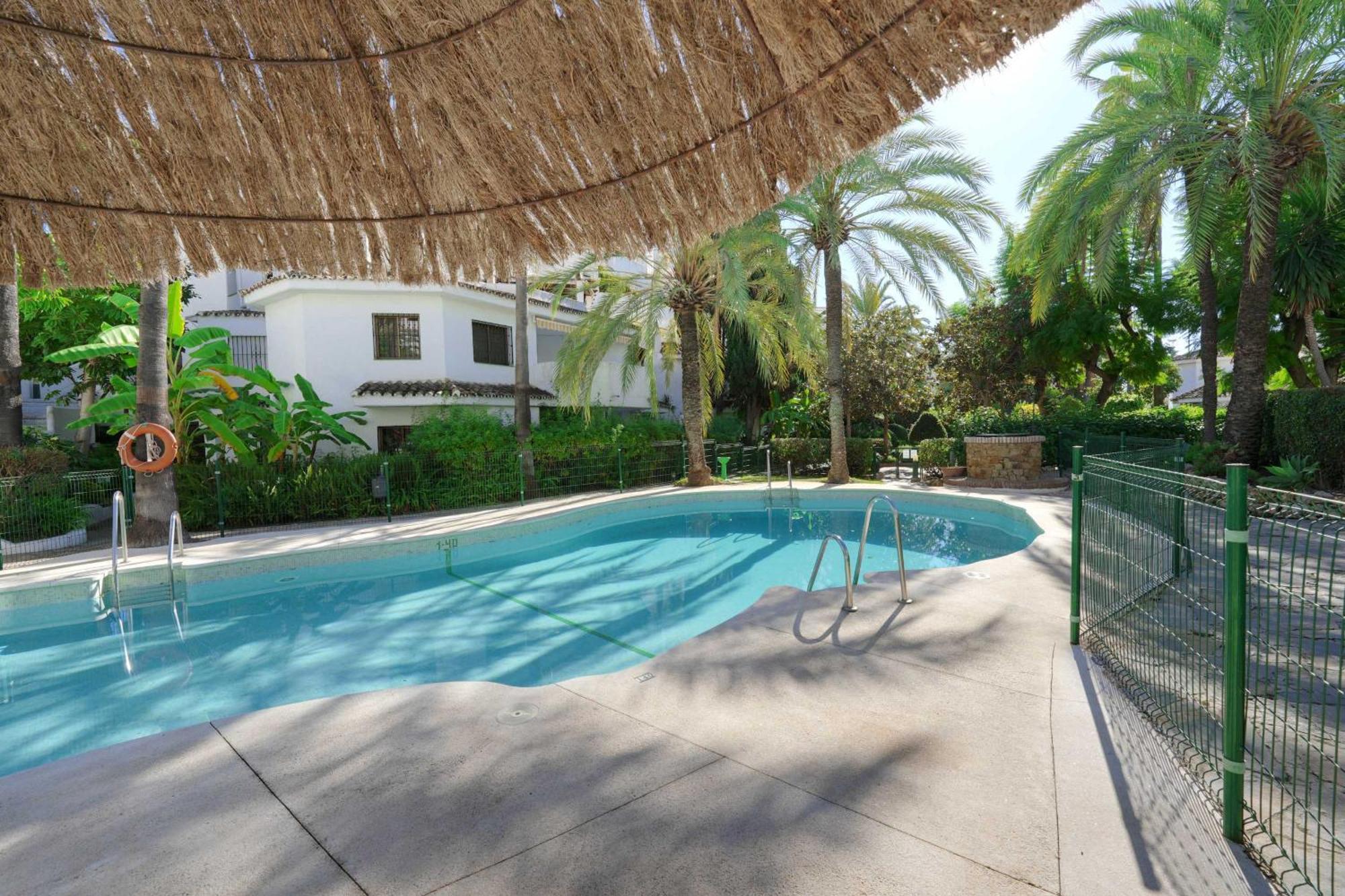 1104 First Line Beach Apartment Golden Beach Pool Marbella Eksteriør bilde